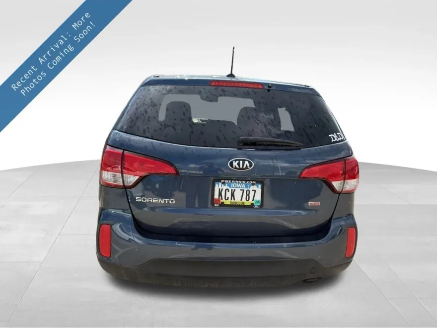 2014 Kia Sorento LX photo 1