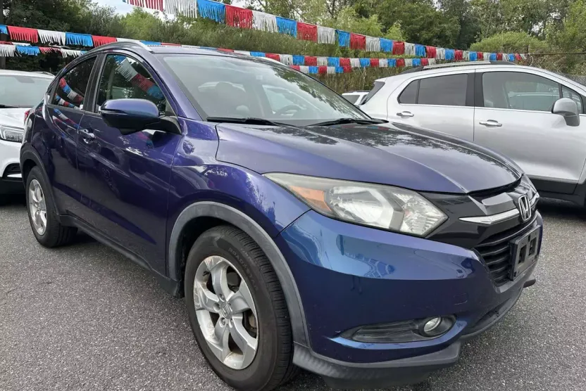 2016 Honda HR-V EX-L photo 1