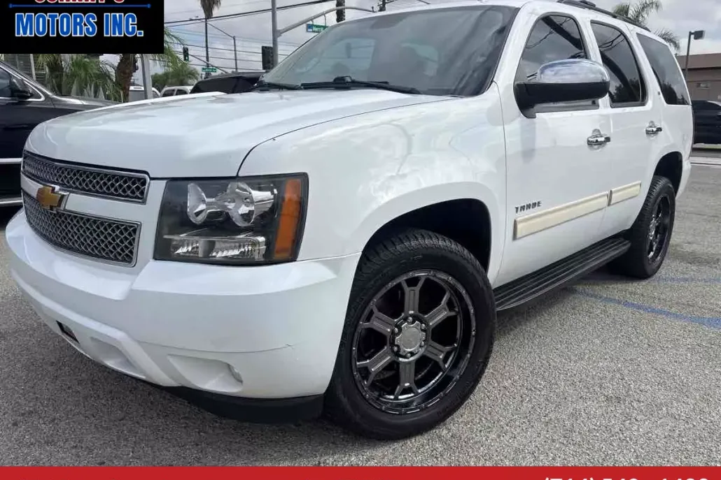 2013 Chevrolet Tahoe LT photo 1