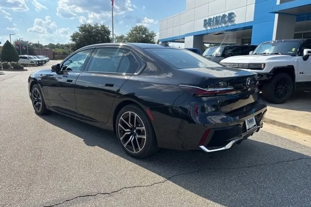 2024 Bmw 740i xDrive photo 1