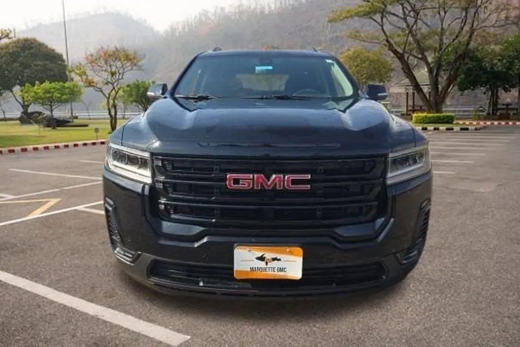 2023 Gmc Acadia SLE photo 1