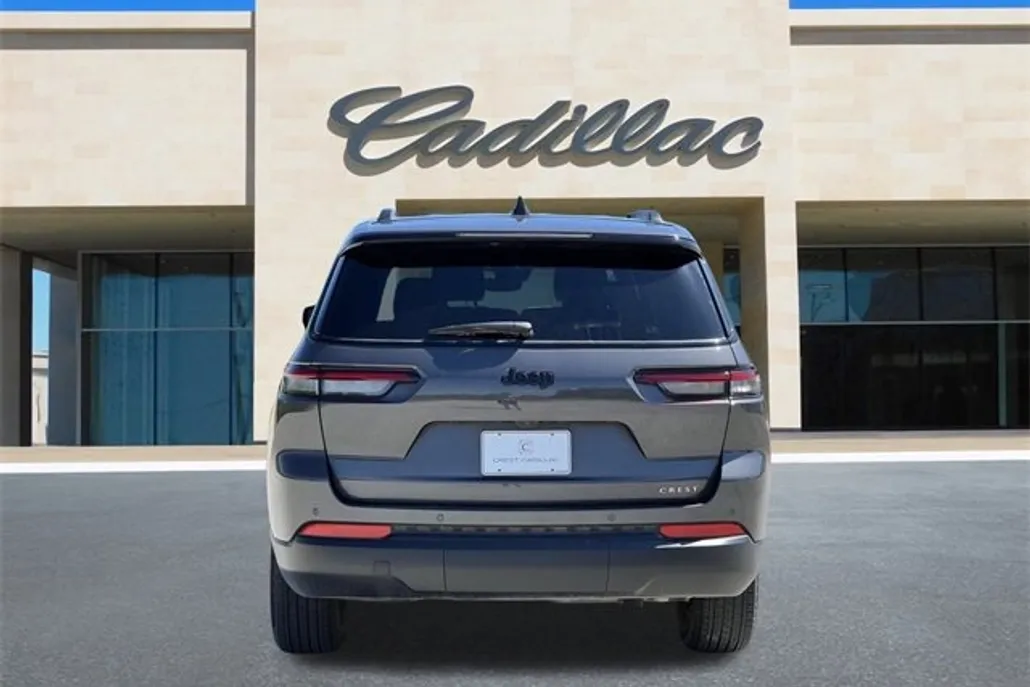 2024 Jeep Grand Cherokee Altitude photo 1