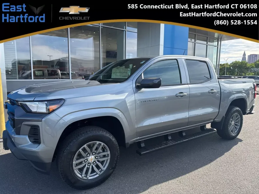 2026 Chevrolet Colorado LT photo 1