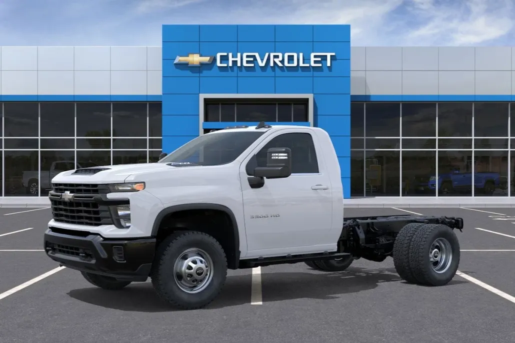 2025 Chevrolet Silverado 3500HD Work Truck photo 1