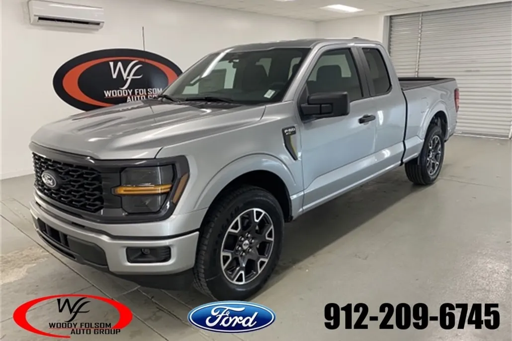 2025 Ford F-150 STX photo 1