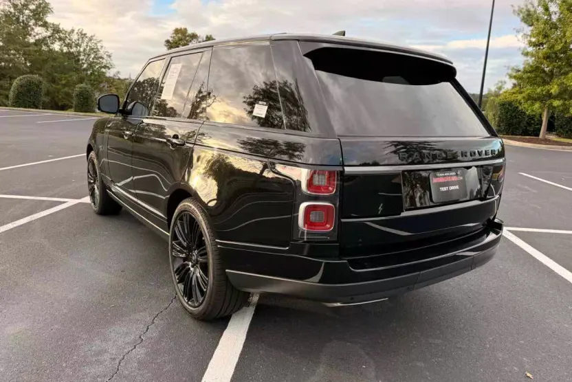 2020 Land Rover Range Rover photo 1