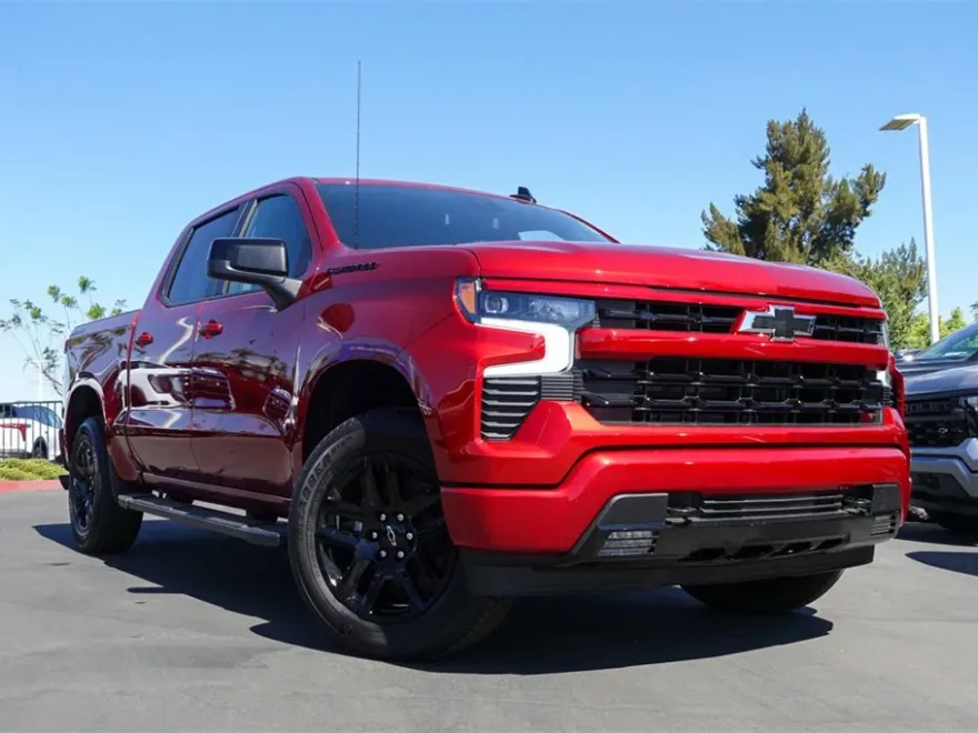 2026 Chevrolet Silverado 1500 RST photo 1