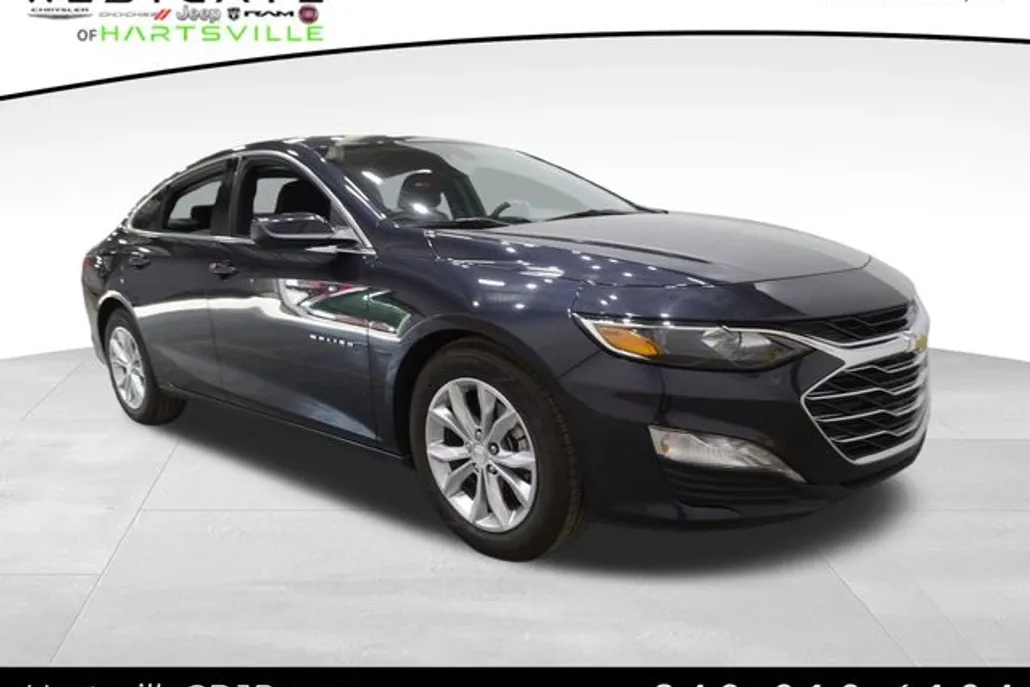 2023 Chevrolet Malibu 1LT photo 1