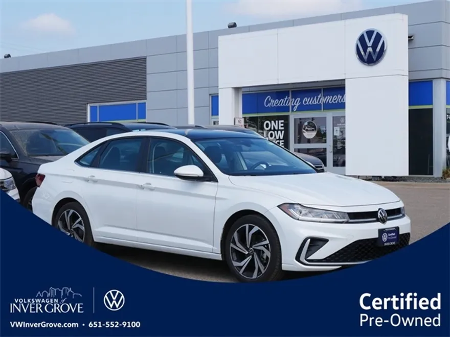 2025 Volkswagen Jetta 1.5T SEL photo 1