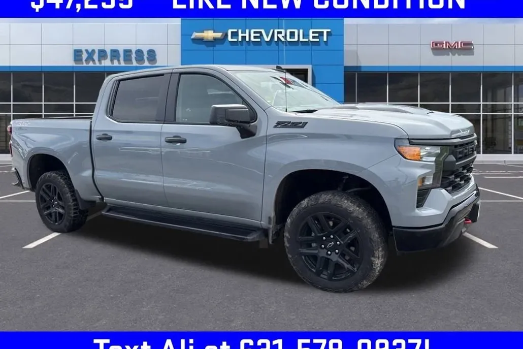2024 Chevrolet Silverado 1500 Custom Trail Boss photo 1