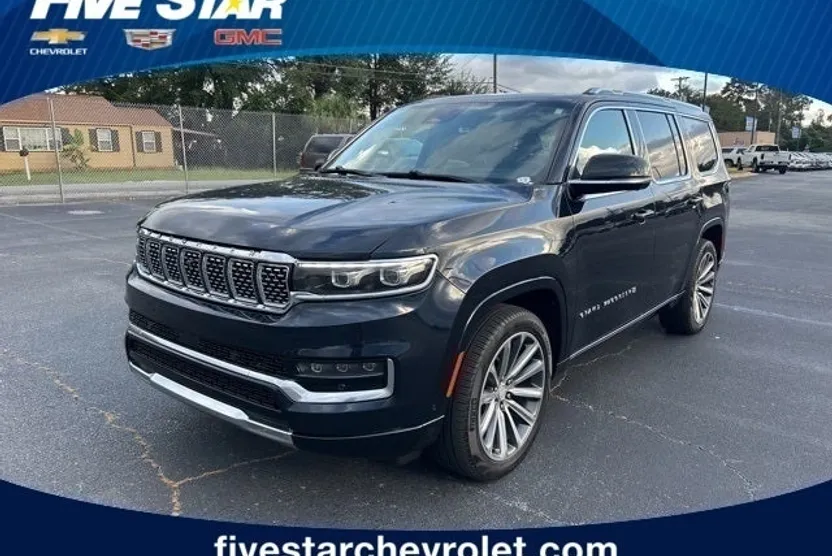 2023 Jeep Grand Wagoneer Base photo 1