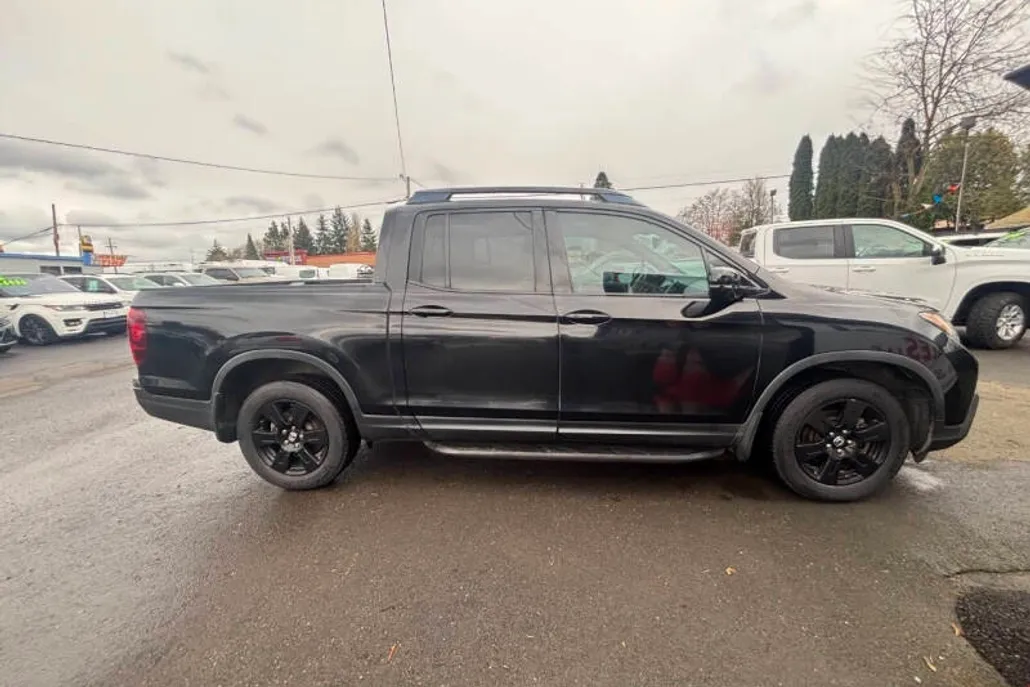 2019 Honda Ridgeline Black Edition photo 1