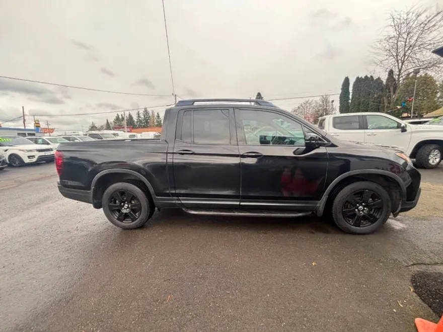 2019 Honda Ridgeline Black Edition photo 1