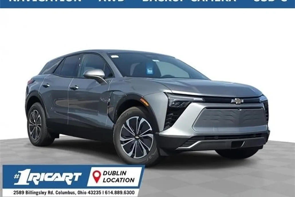 2025 Chevrolet Blazer EV photo 1