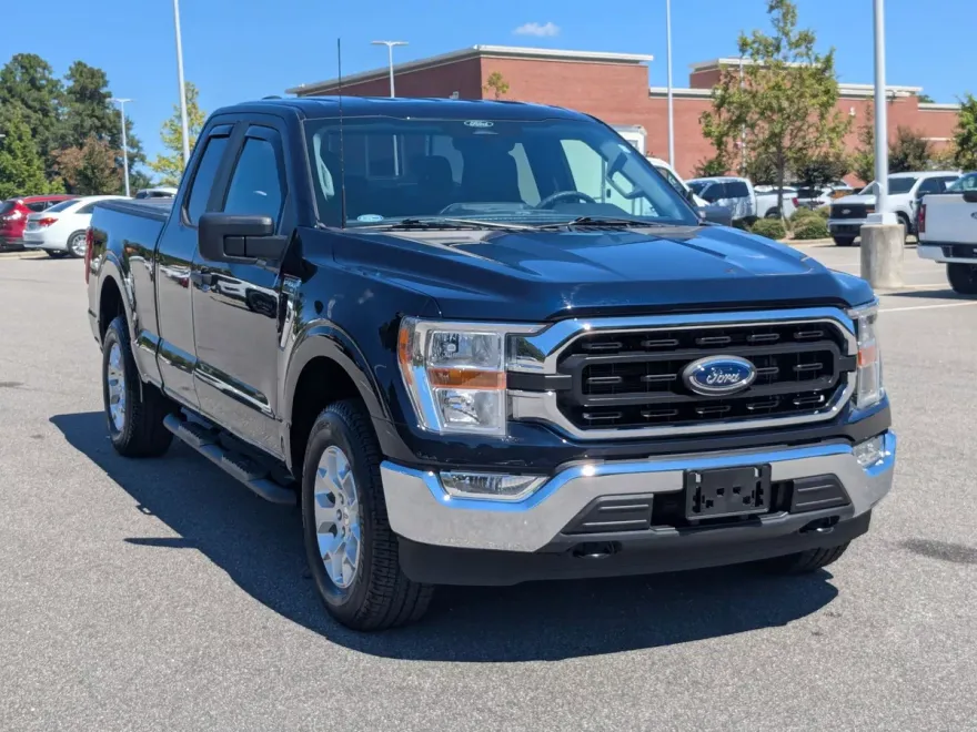 2022 Ford F-150 XLT photo 1