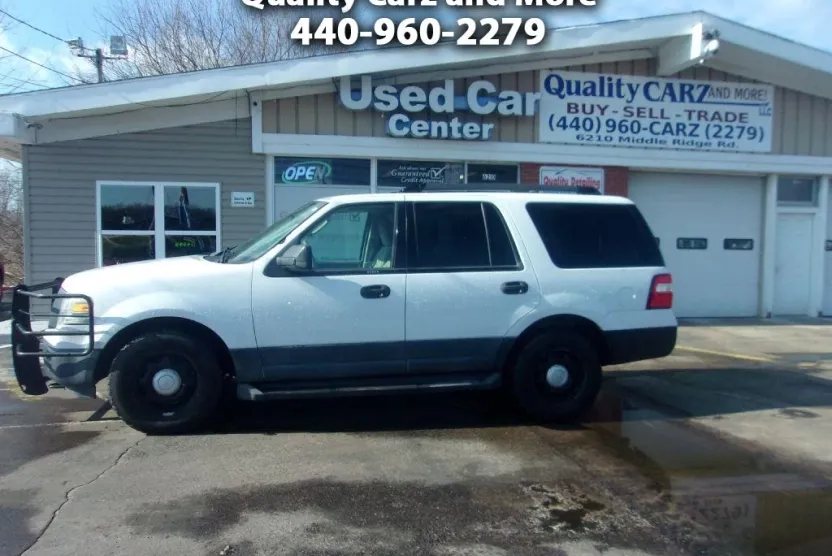 2013 Ford Expedition XL photo 1