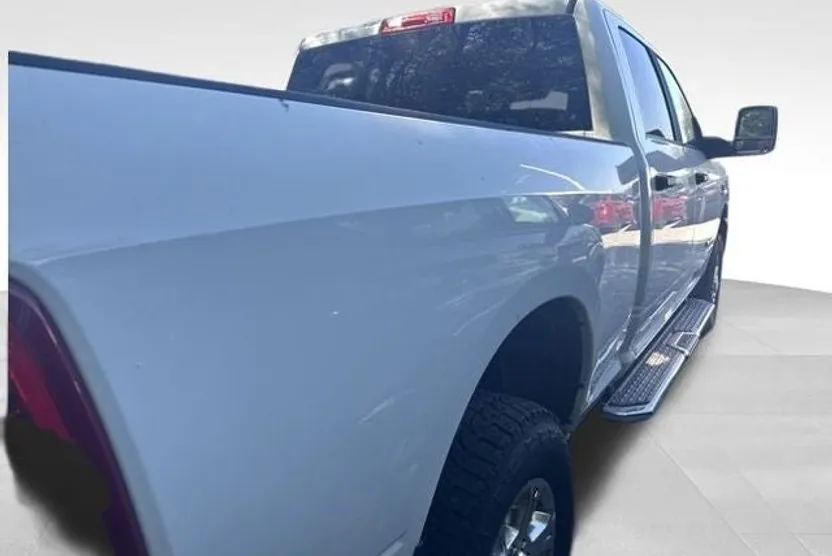 2024 Ram 2500 Big Horn photo 1