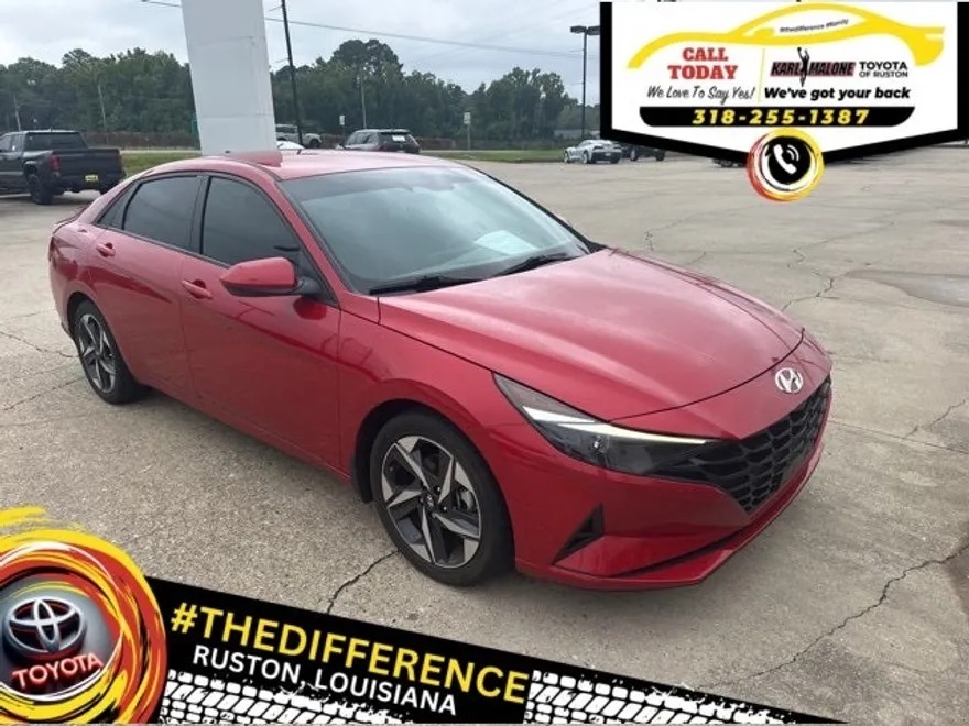 2023 Hyundai Elantra SEL Convenience photo 1