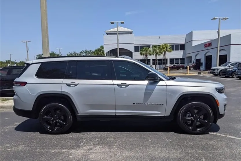 2024 Jeep Grand Cherokee Altitude X photo 1