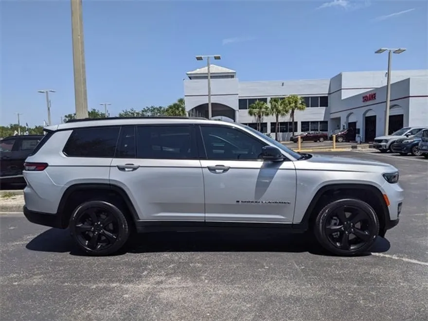 2024 Jeep Grand Cherokee Altitude X photo 1