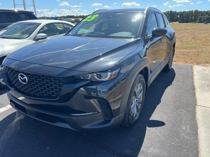 2023 Mazda CX-50 2.5 Preferred Plus photo 1