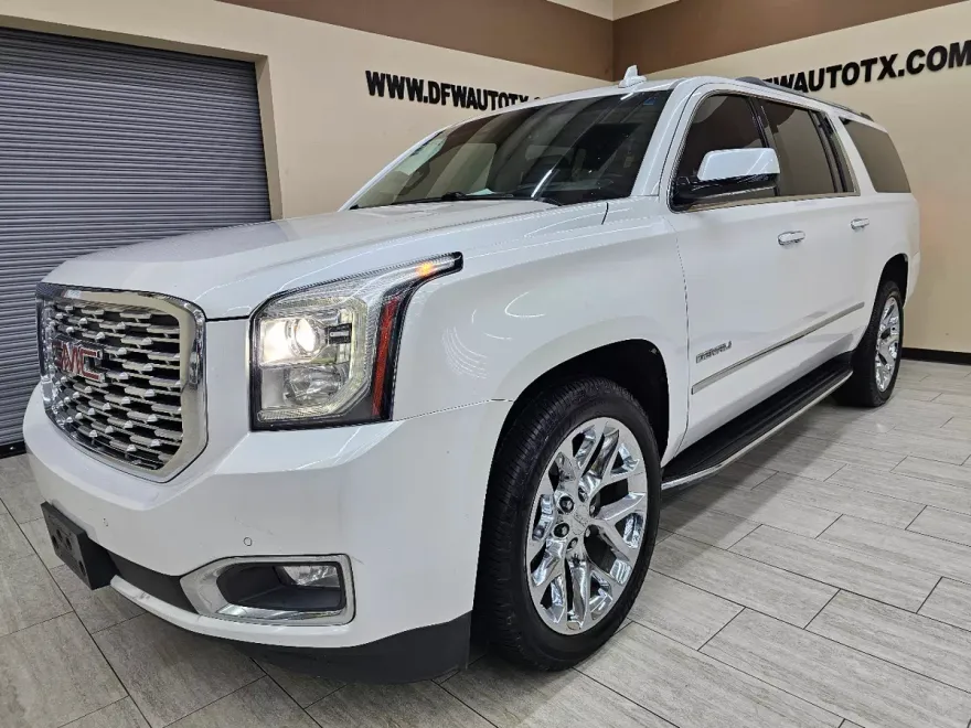 2018 Gmc Yukon XL Denali photo 1