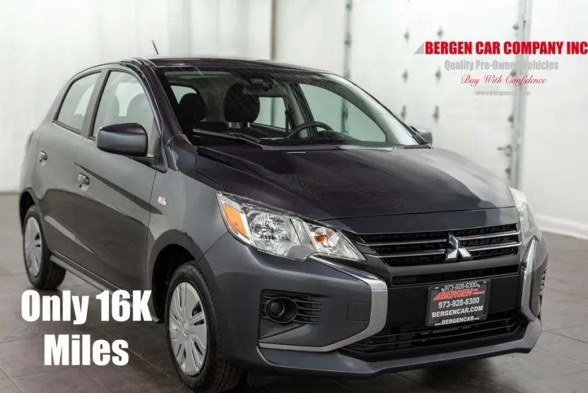 2024 Mitsubishi Mirage ES photo 1