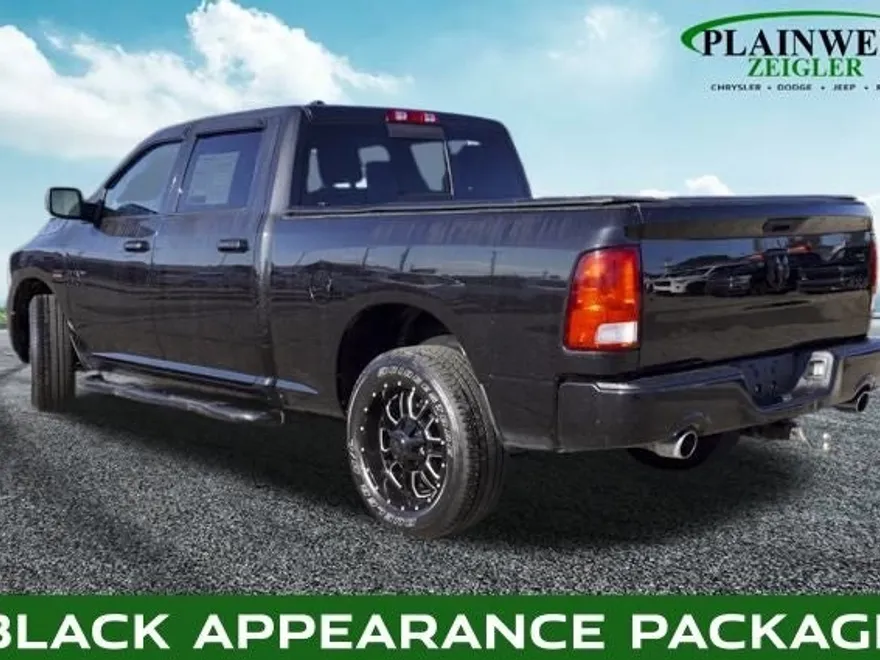 2018 Ram 1500 Big Horn photo 1