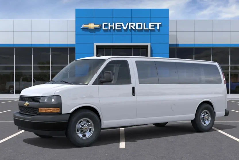 2025 Chevrolet Express Passenger 3500 photo 1
