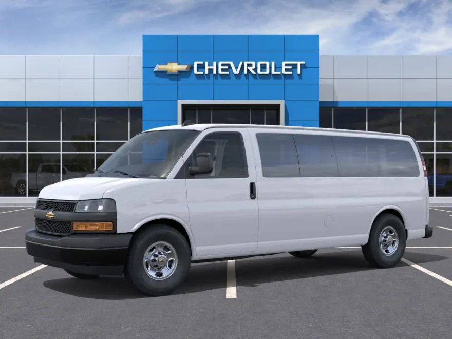2025 Chevrolet Express Passenger 3500 photo 1