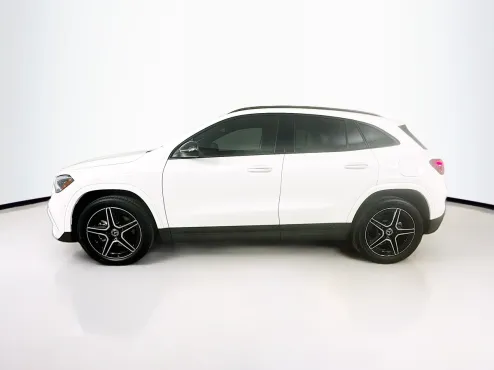 2025 Mercedes Benz GLA 250 4MATIC photo 4