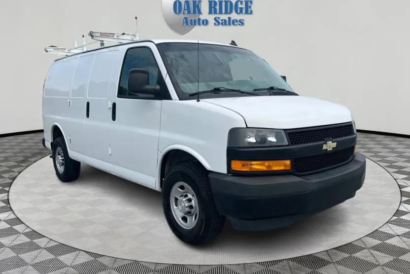 2019 Chevrolet Express 2500 Cargo photo 1