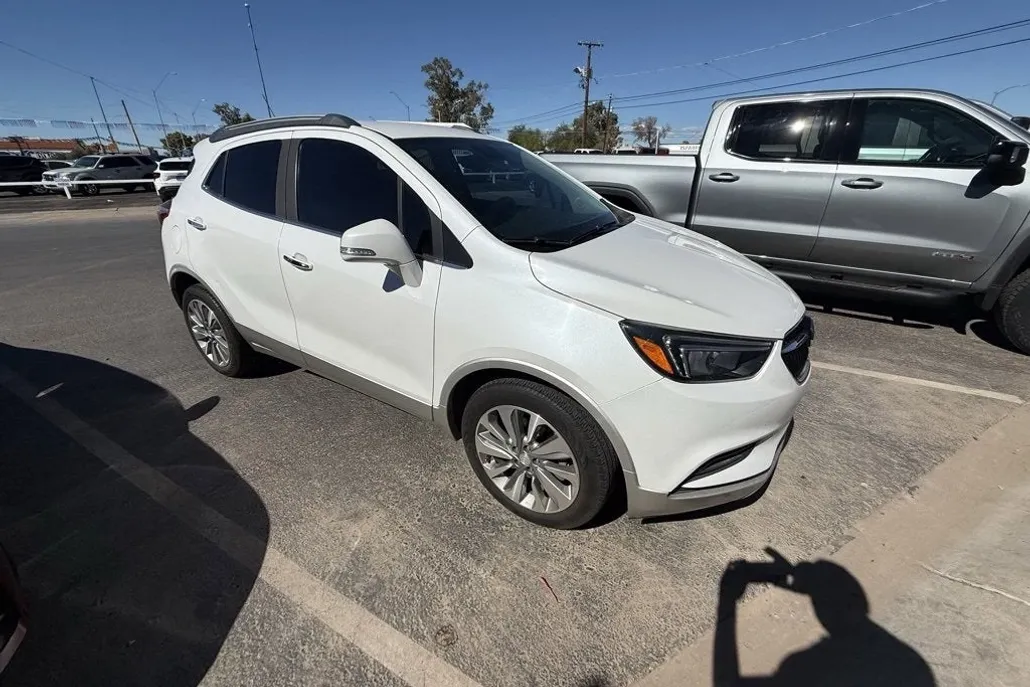 2018 Buick Encore Preferred photo 1