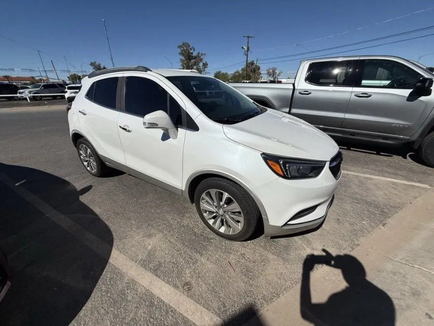 2018 Buick Encore Preferred photo 1
