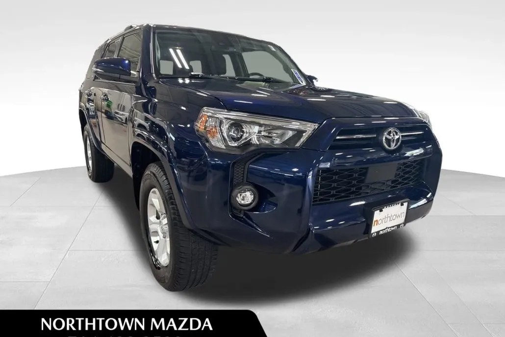 2022 Toyota 4Runner SR5 Premium photo 1