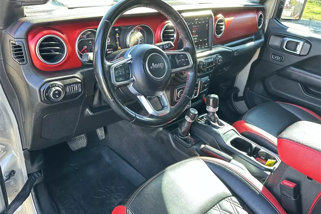 2020 Jeep Gladiator Rubicon photo 1
