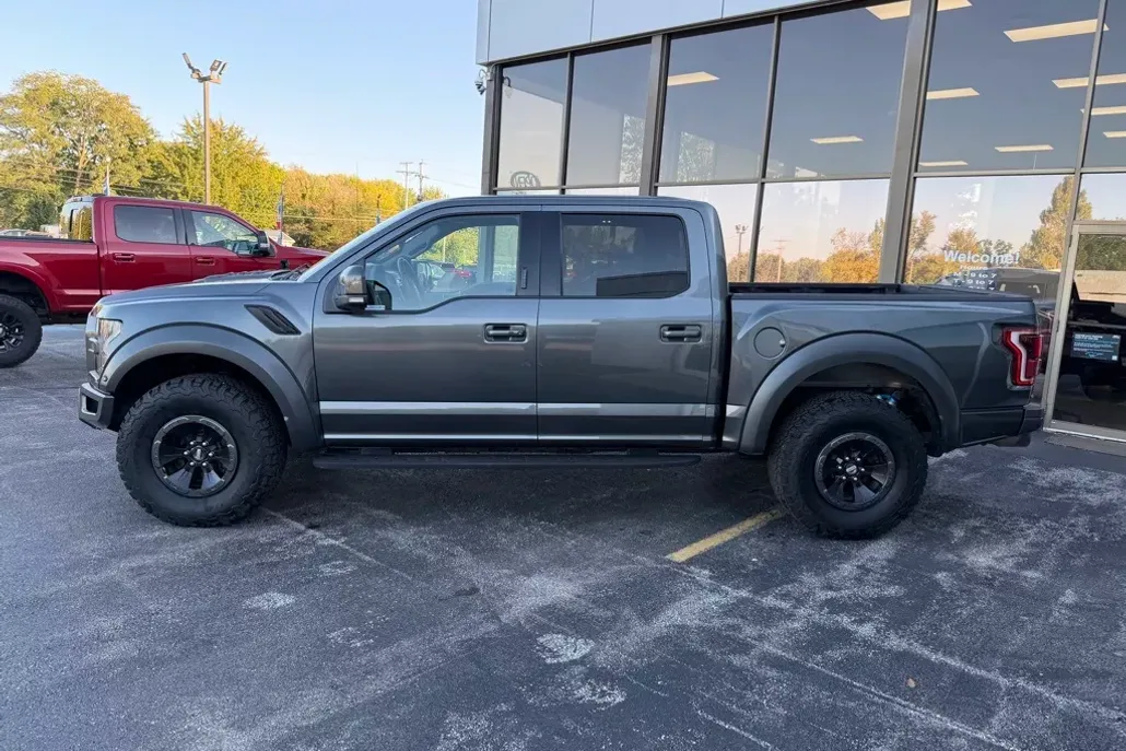 2018 Ford F-150 Raptor photo 1