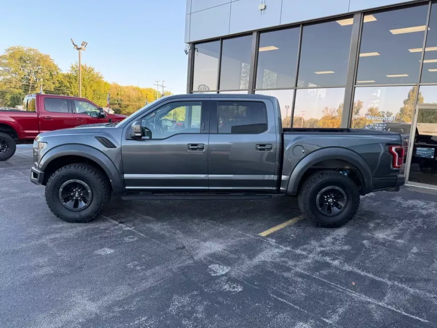 2018 Ford F-150 Raptor photo 1