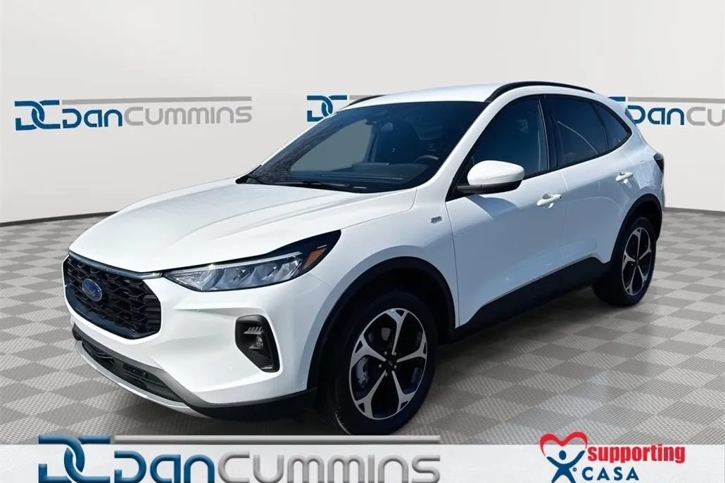 2025 Ford Escape Hybrid ST-Line Select photo 1