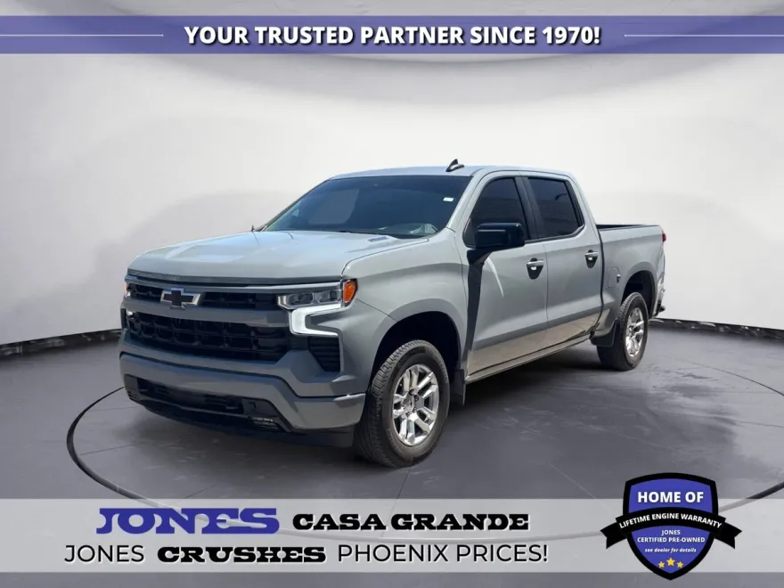 2024 Chevrolet Silverado 1500 RST photo 1