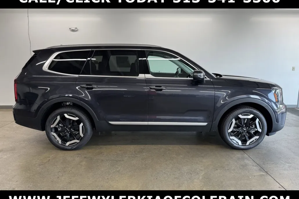 2025 Kia Telluride S photo 1