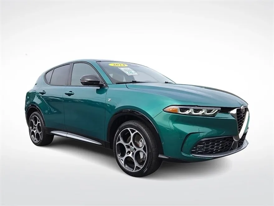 2024 Alfa Romeo Tonale Ti photo 1