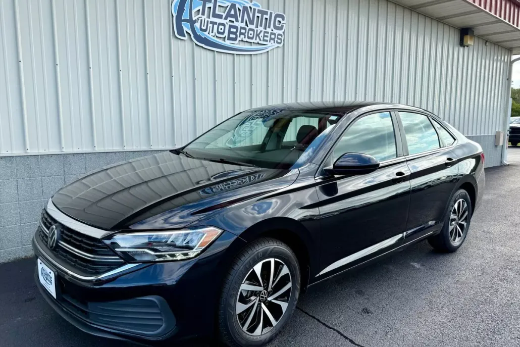 2024 Volkswagen Jetta 1.5T photo 1