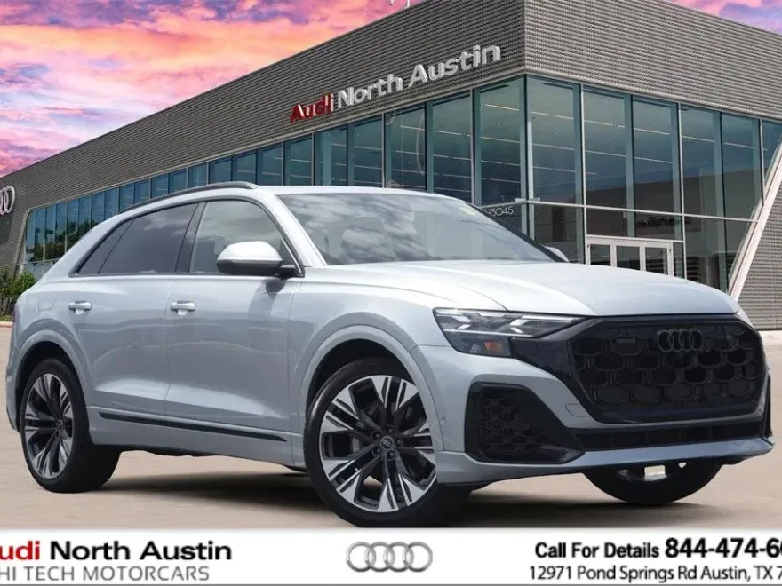 2025 Audi Q8 55 Prestige photo 1