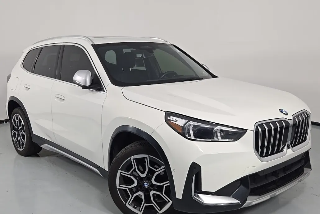 2023 Bmw X1 XDrive28i photo 1