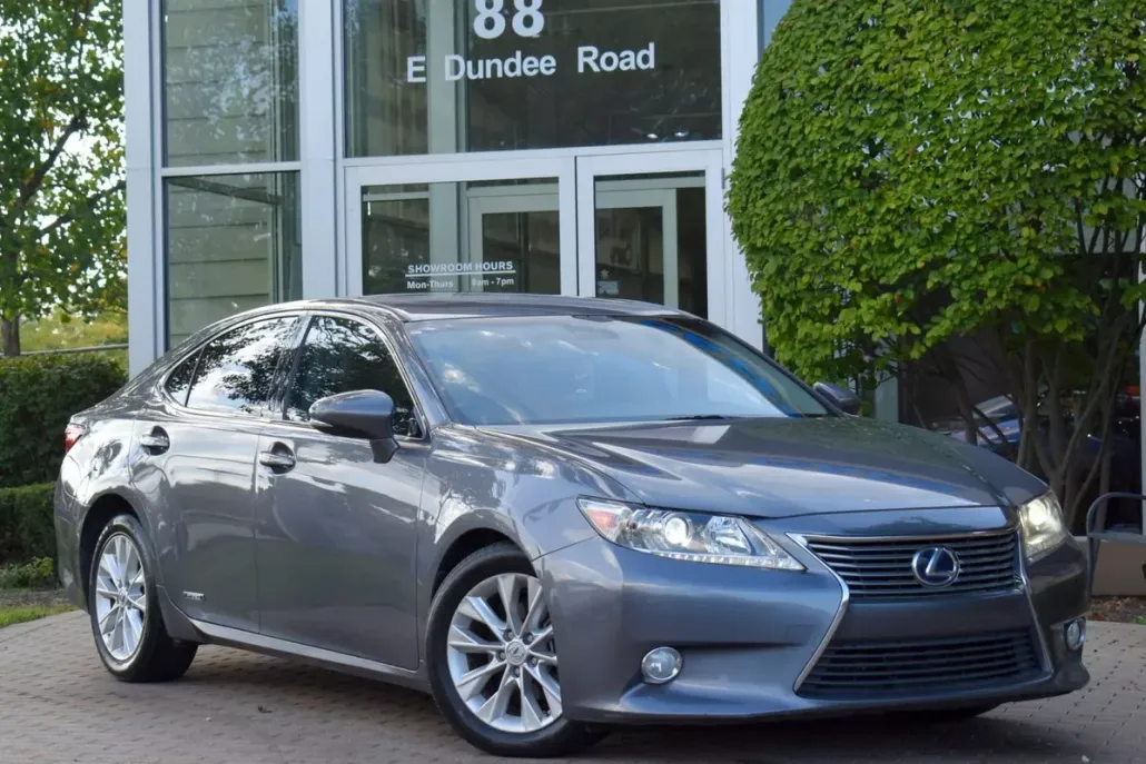 2013 Lexus ES 300h Luxury photo 1