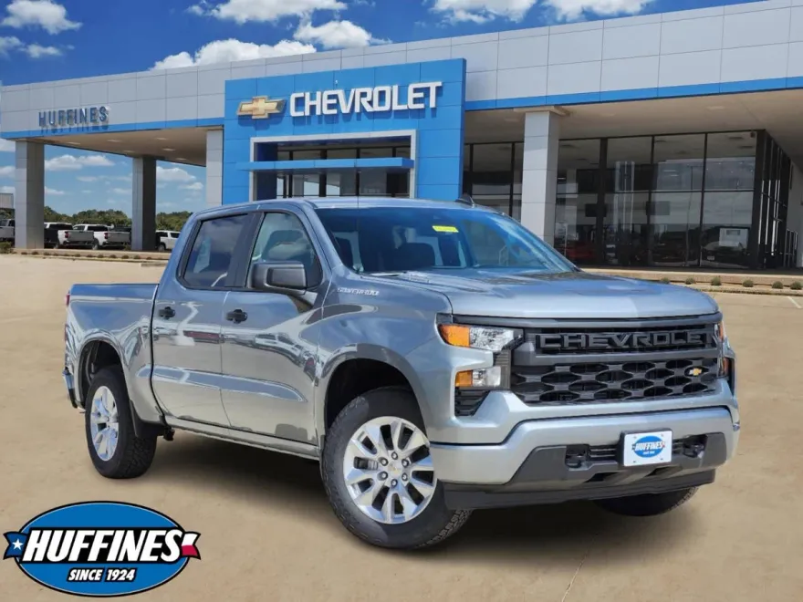 2025 Chevrolet Silverado 1500 Custom photo 1