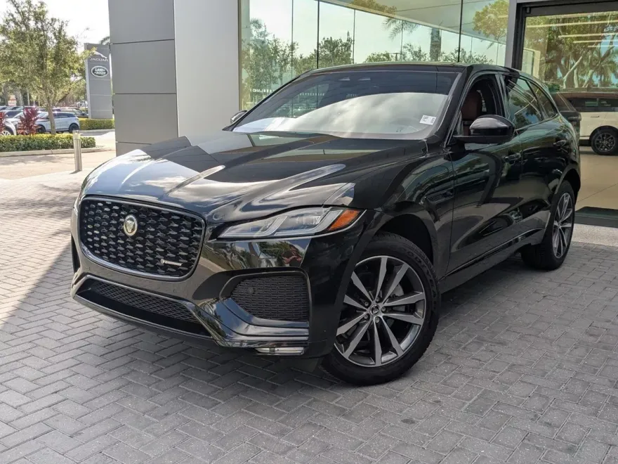 2025 Jaguar F-PACE P250 R-Dynamic S photo 1