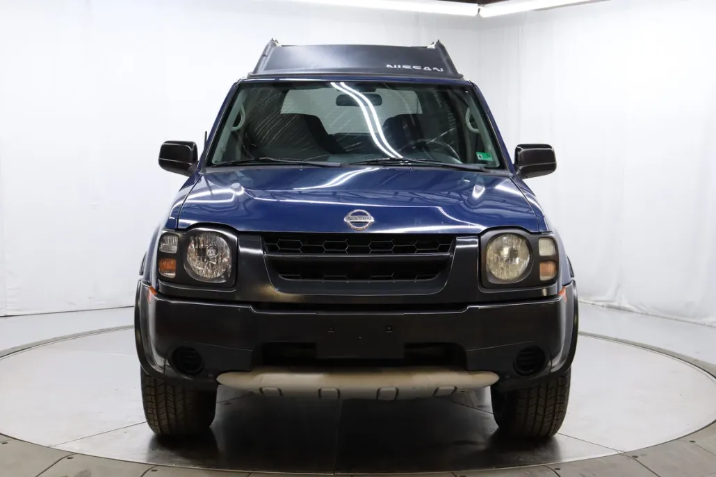 2004 Nissan Xterra XE photo 1