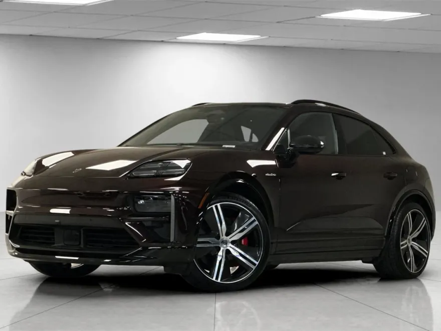 2024 Porsche Macan Turbo Electric photo 1